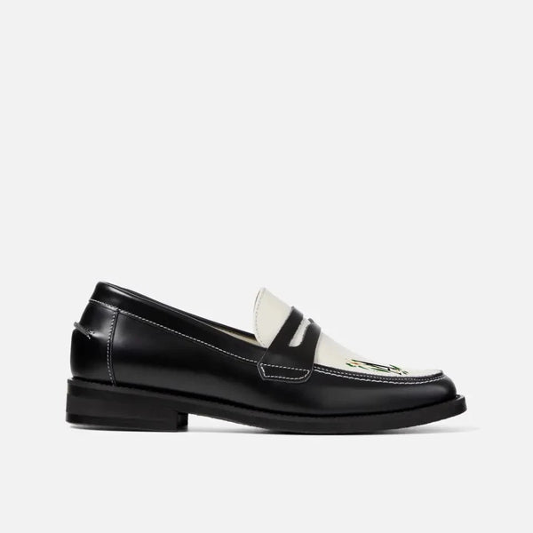 Penny loafers store black and white