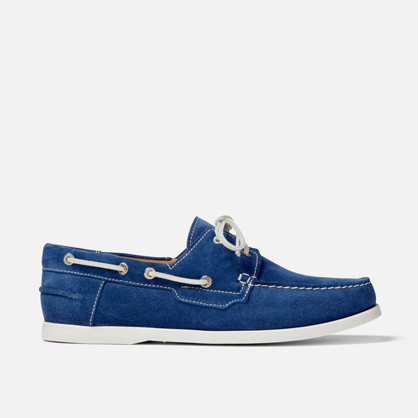 Choosing the Right Blue Boat Shoes