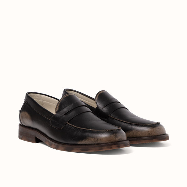 Wilde Black Distressed Penny Loafer - Men's