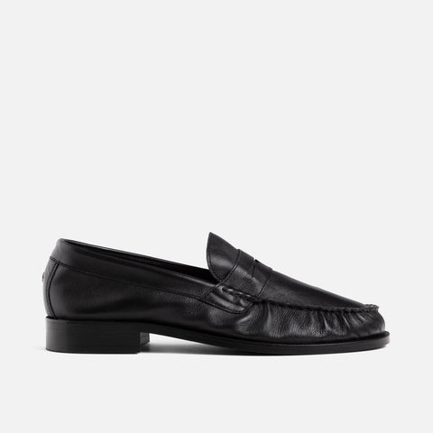 Ezra Black Pleated Penny Loafer - Men's