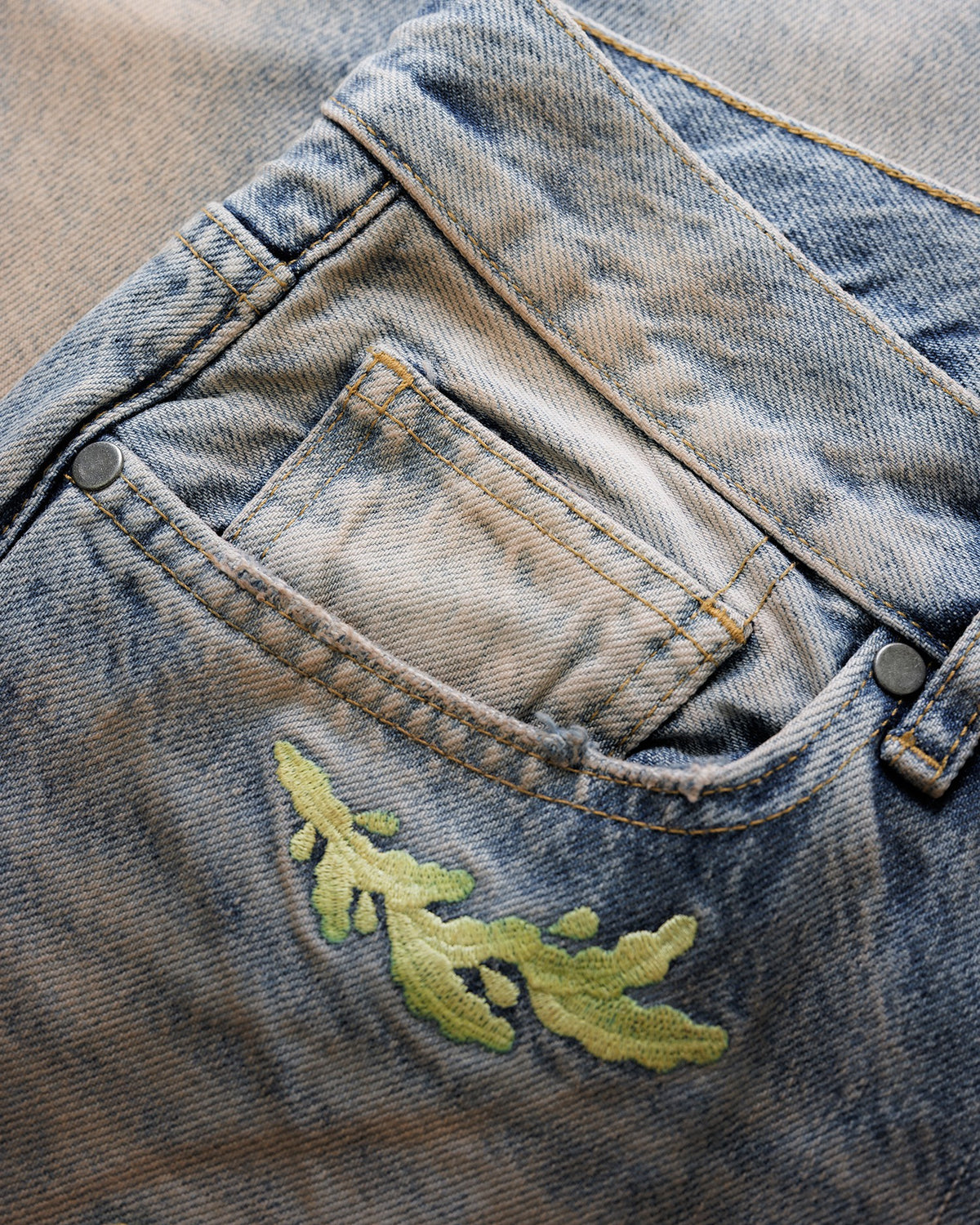 DR4 Trackside Washed Denim Blue Jeans