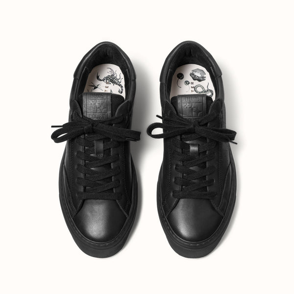 Plus Court Black Sneaker - Women's