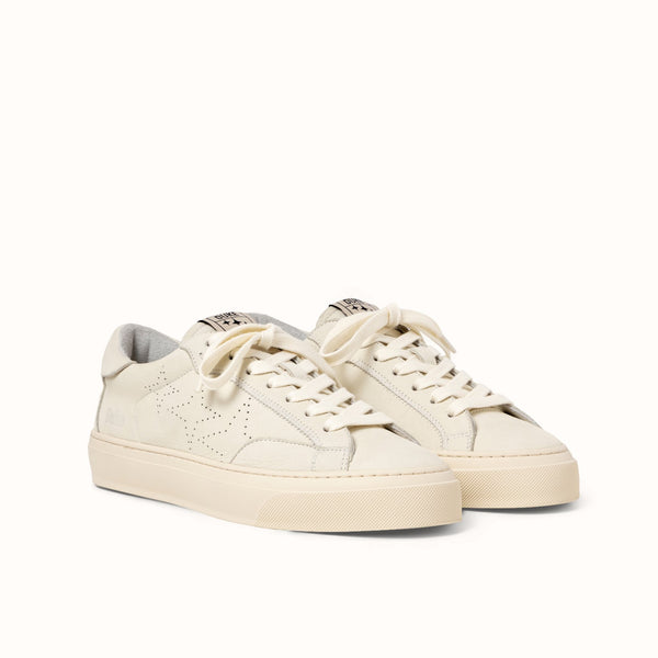 Plus Court Vintage White Sneaker - Women's