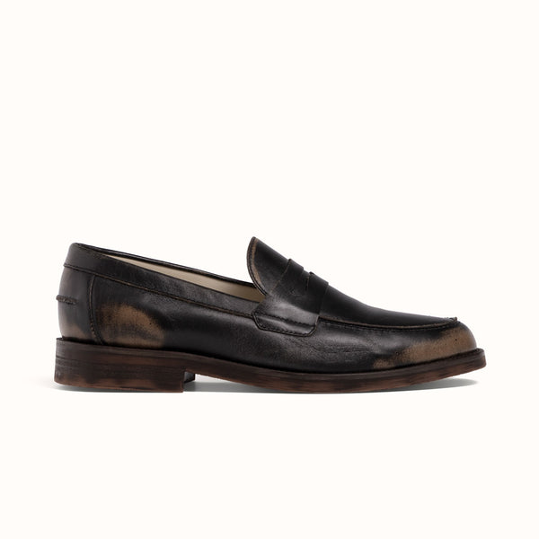 Wilde Black Distressed Penny Loafer - Men's